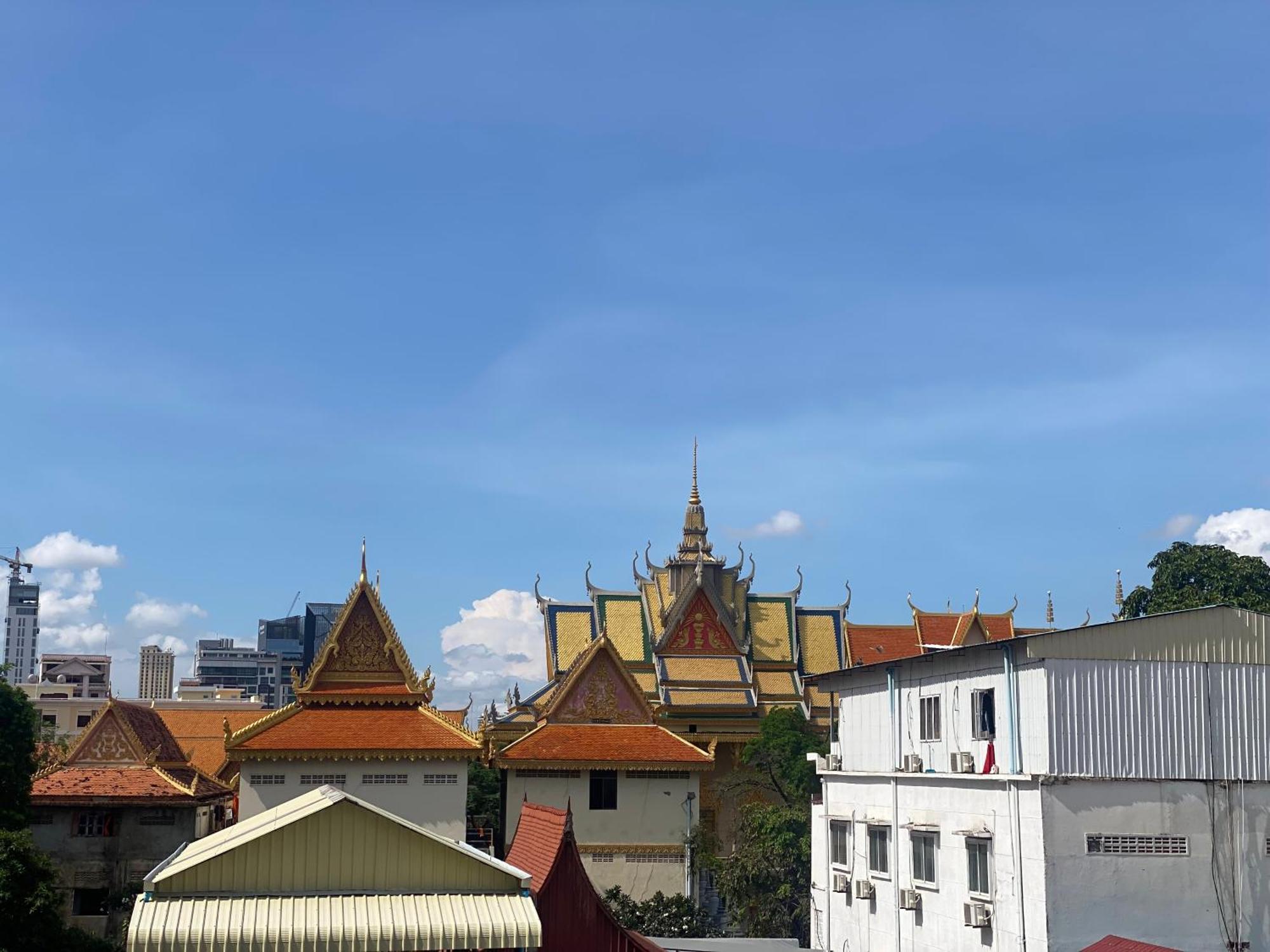 Hostel Fuji Phnom Penh Extérieur photo