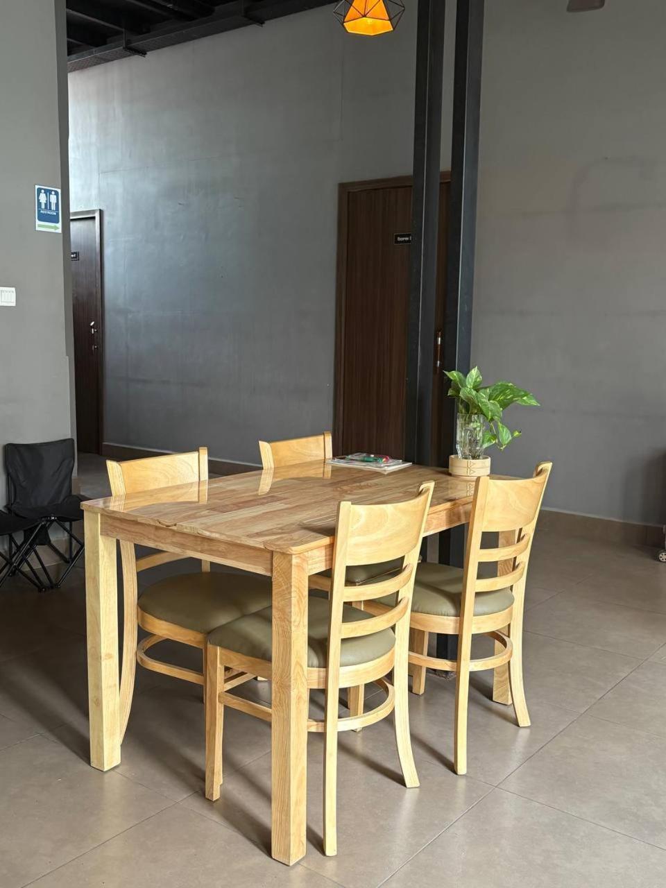 Hostel Fuji Phnom Penh Extérieur photo
